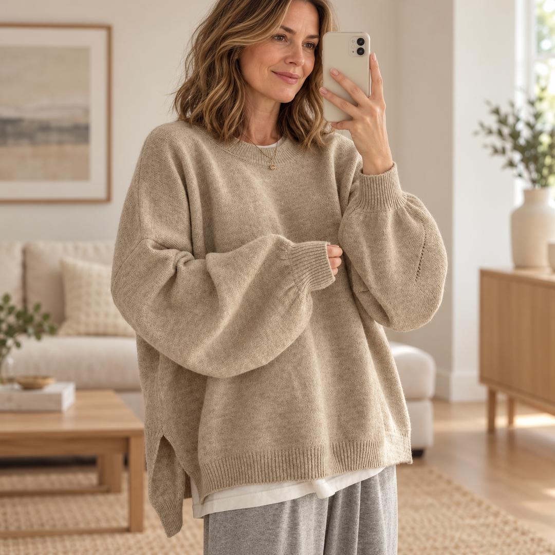 VISSONG Women’s Oversized Balloon-Sleeve Side-Slit Sweater