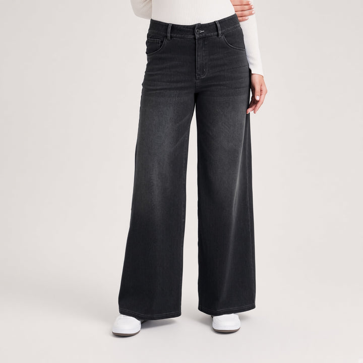 Everyday Ease Wide-Leg Jeans