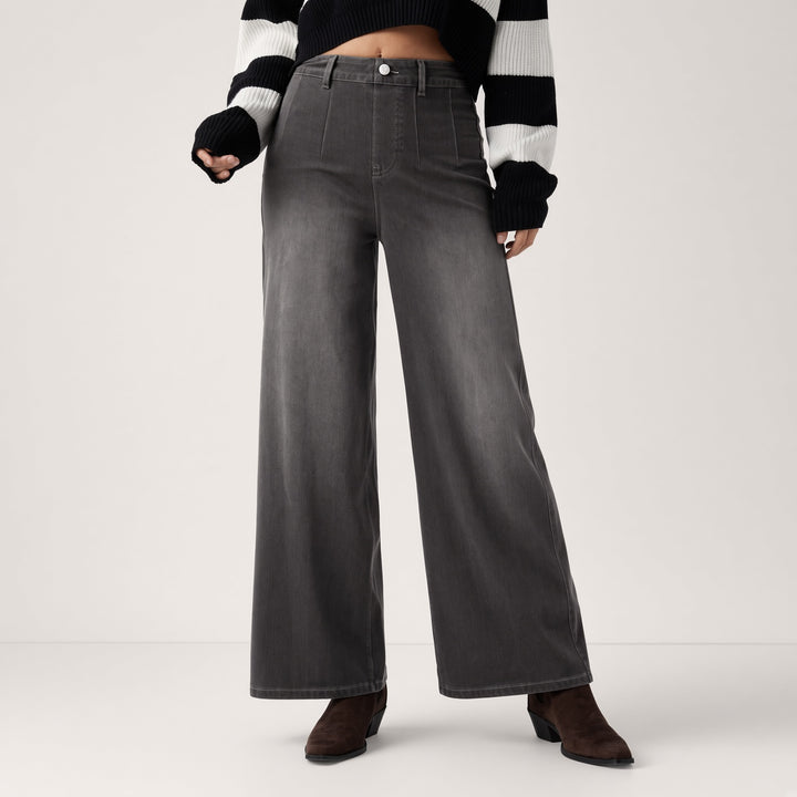 Pleated High-Waist Wide-Leg Jeans